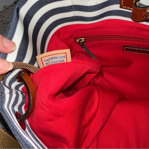 Dooney & Bourke | Sullivan Shopper Tote - Picture 10 of 10